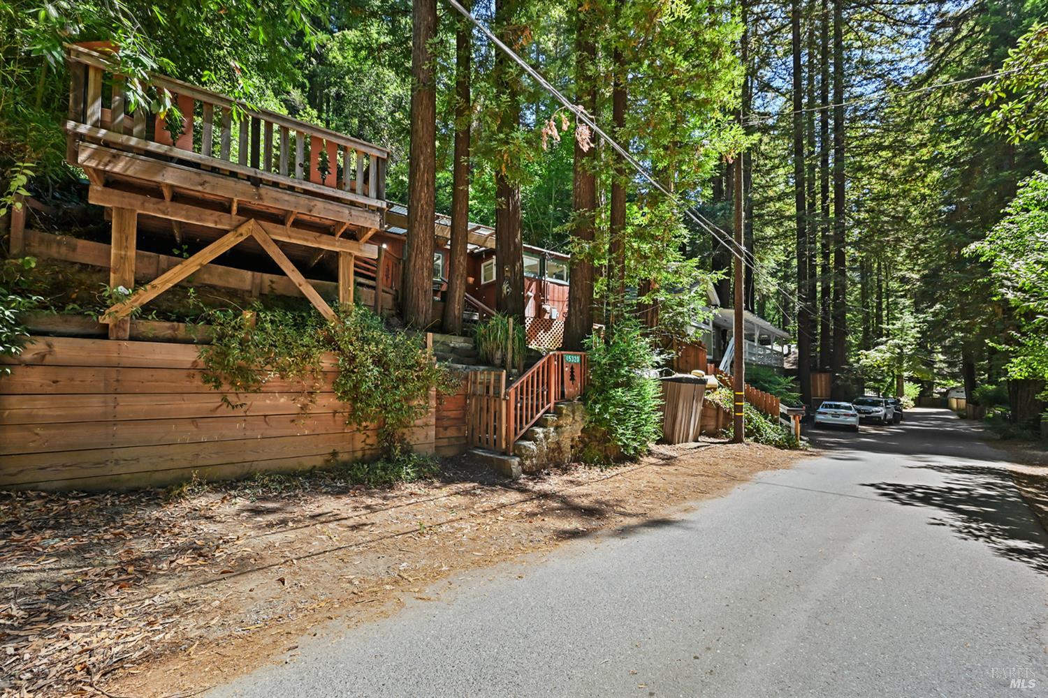 15320 Canyon 3 Road Rio Nido CA 95471