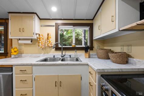 9202 Huckleberry Way Monte Rio CA 95462