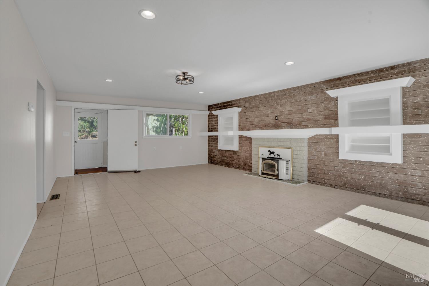 7490 Wild Horse Valley Road Napa CA 94558