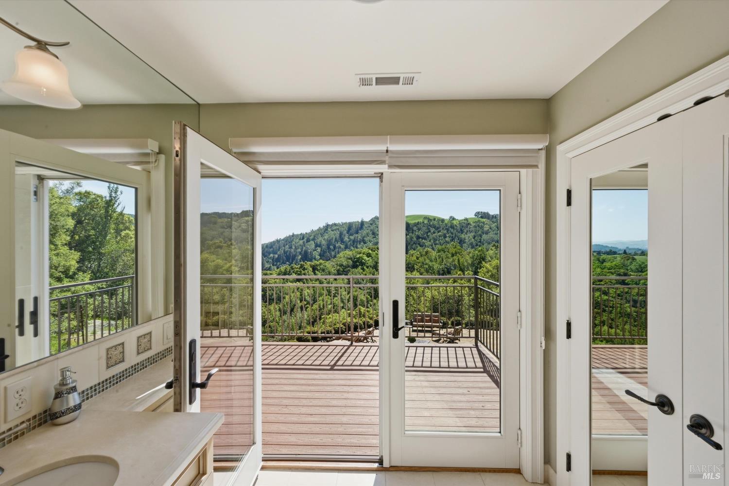 3277 Dry Creek Road Napa CA 94558