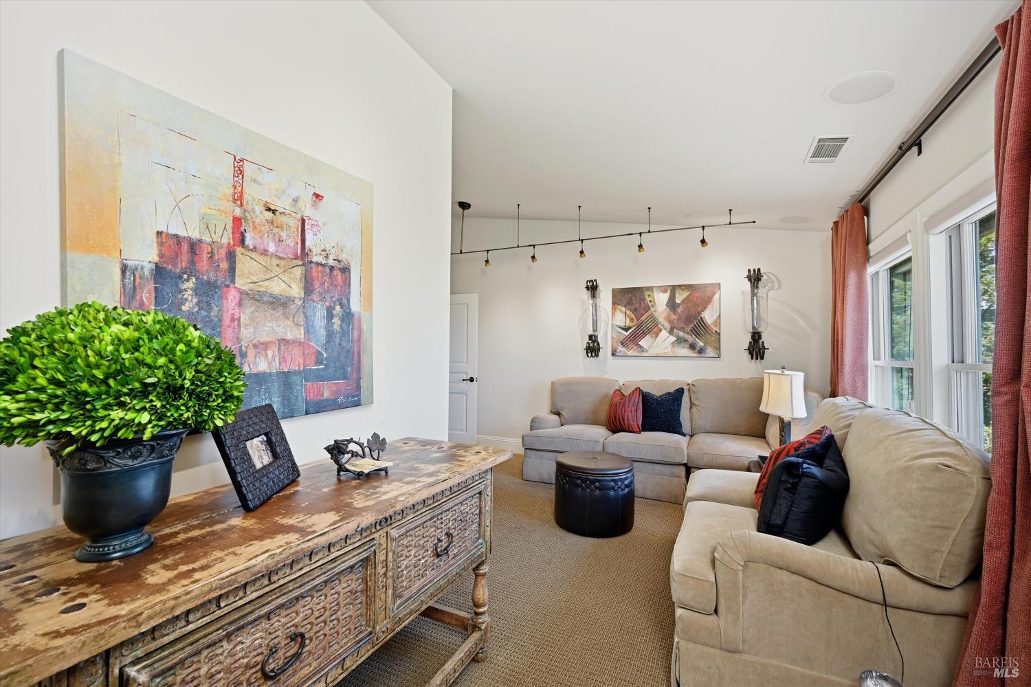 3277 Dry Creek Road Napa CA 94558