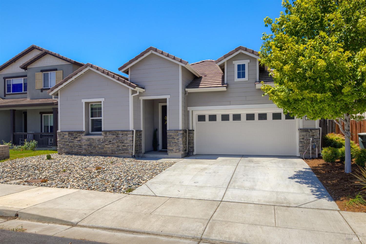 1230 Columbia Drive Dixon CA 95620
