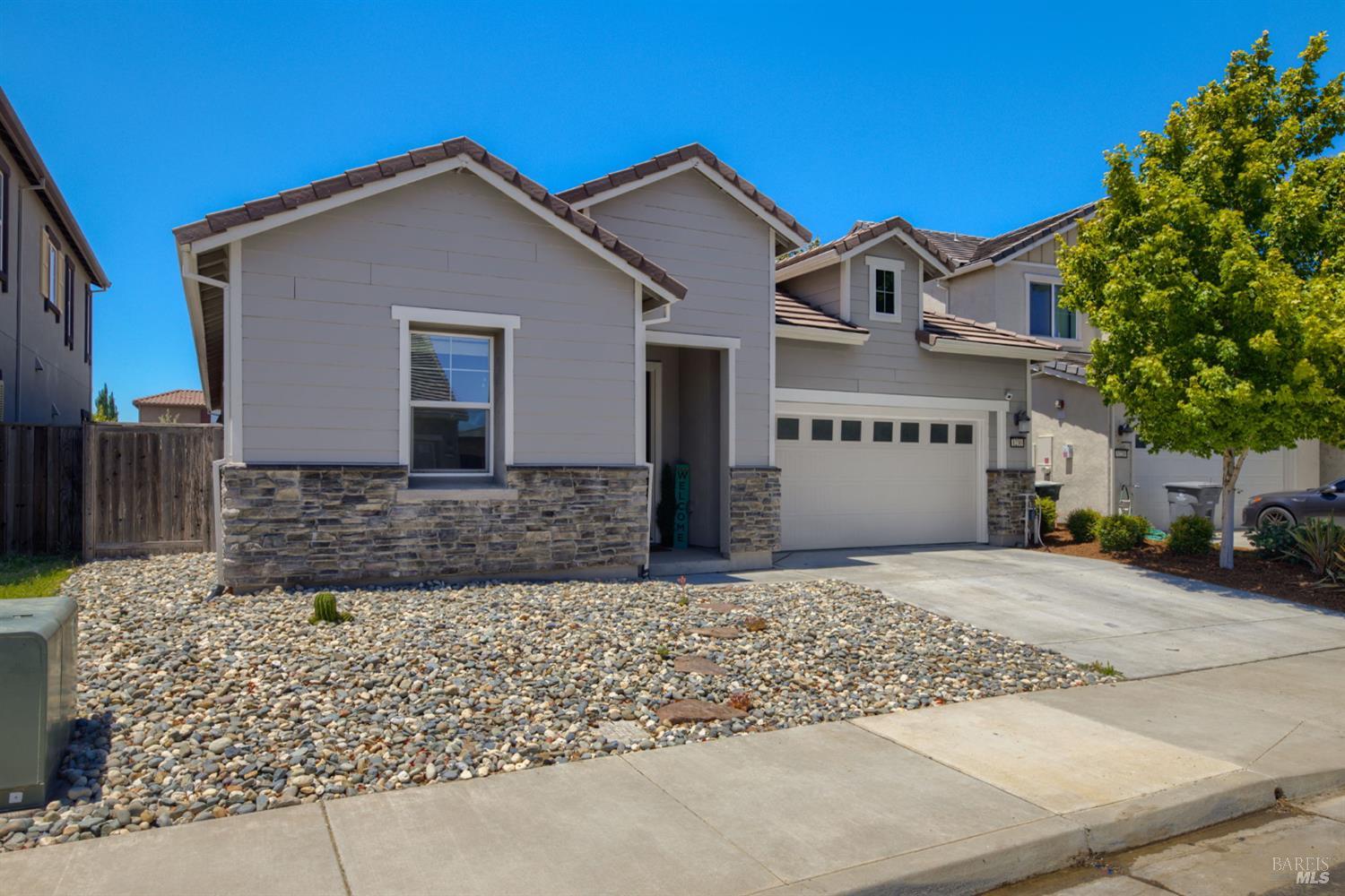 1230 Columbia Drive Dixon CA 95620