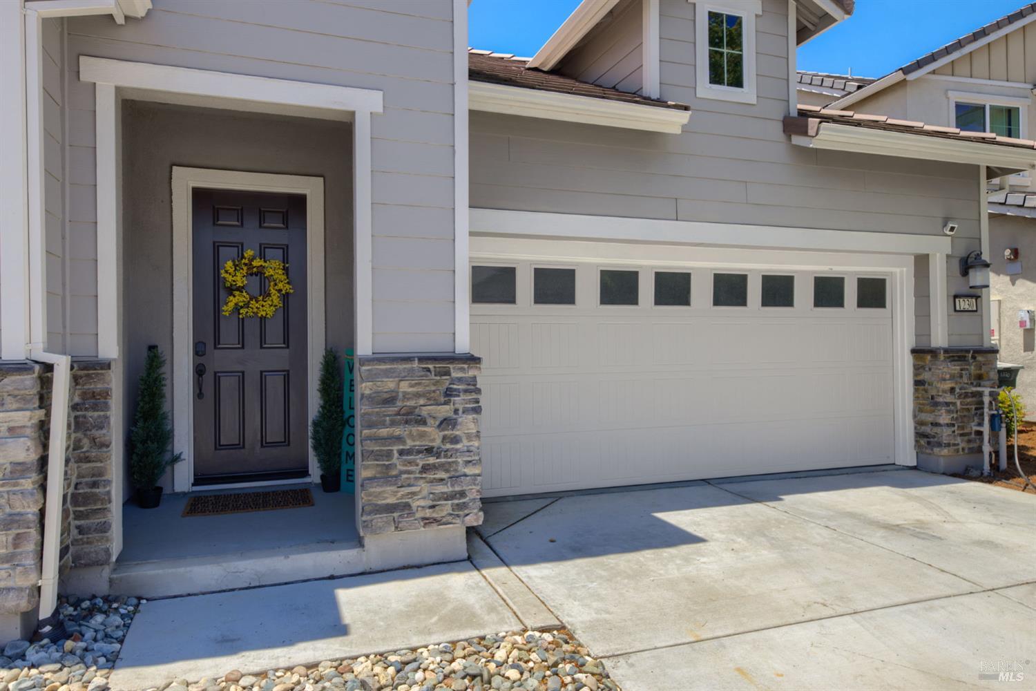 1230 Columbia Drive Dixon CA 95620