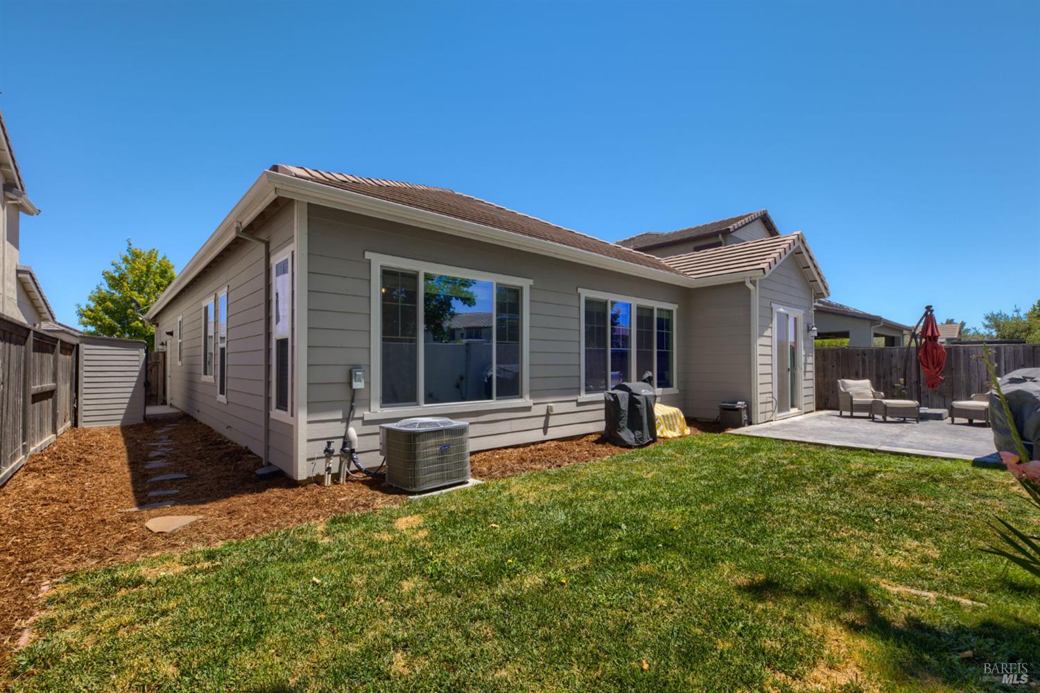 1230 Columbia Drive Dixon CA 95620