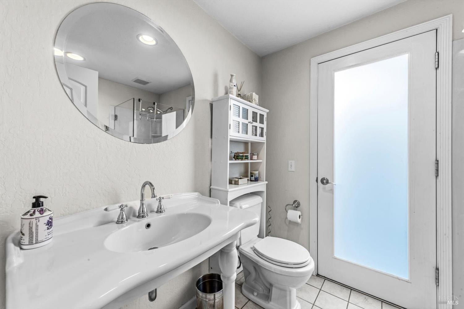 2423 Shoreline Drive Napa CA 94558