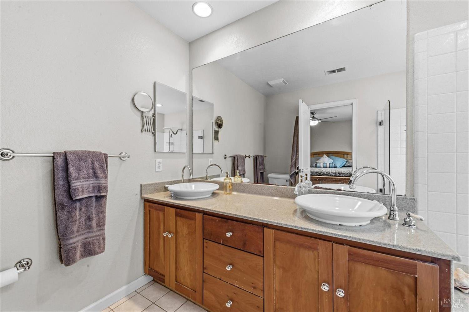 2423 Shoreline Drive Napa CA 94558