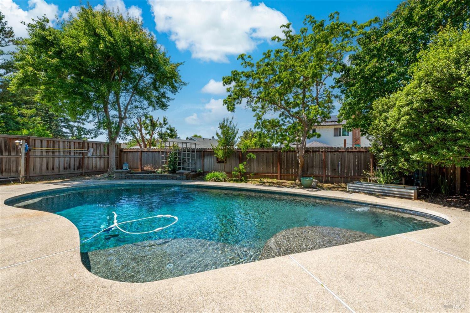 2423 Shoreline Drive Napa CA 94558
