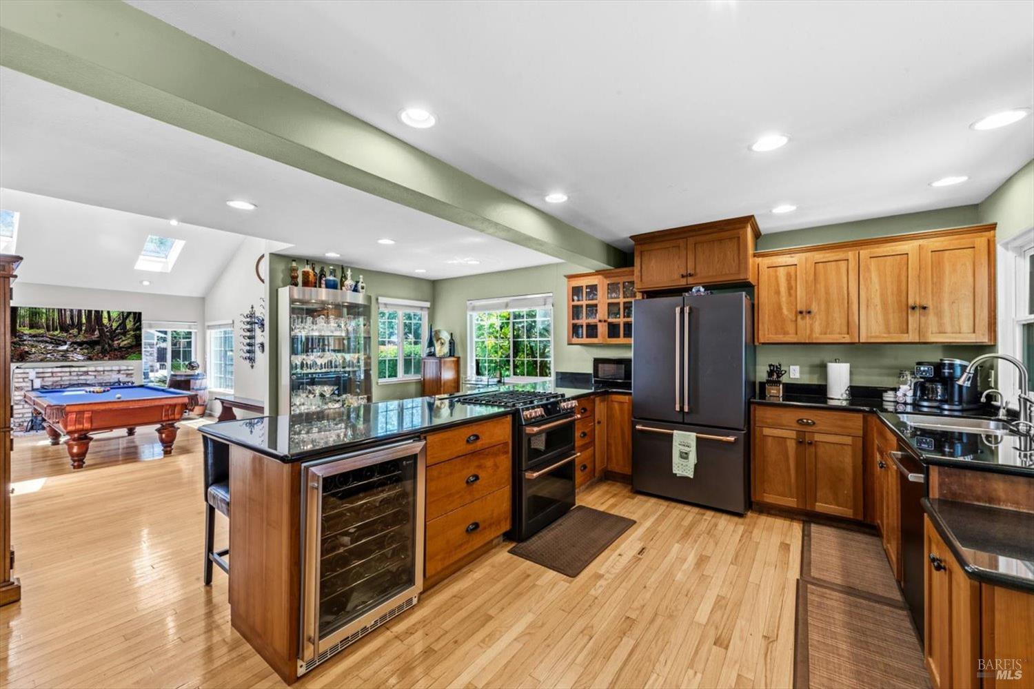 2423 Shoreline Drive Napa CA 94558