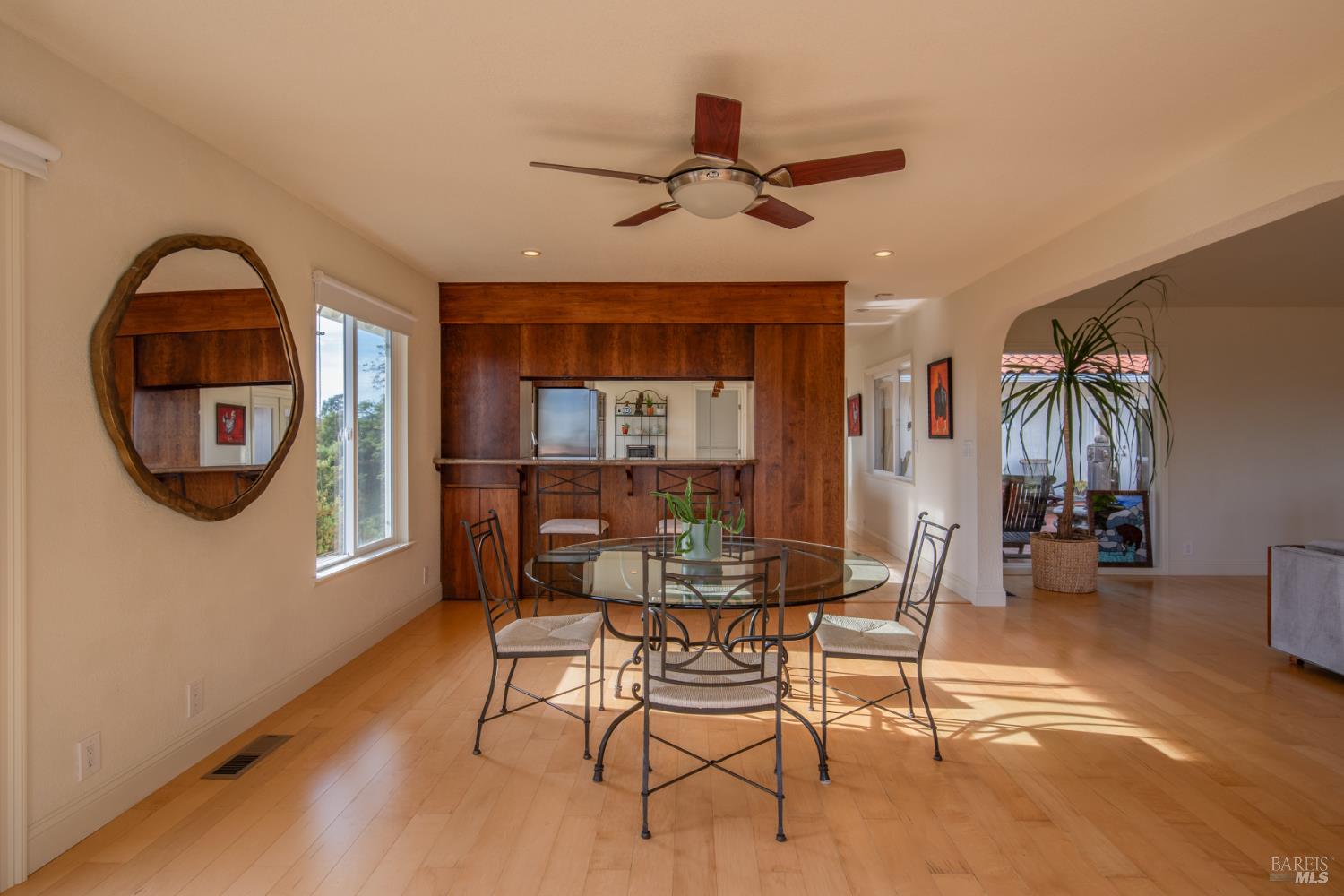 1163 Mountain Pine Road Cloverdale CA 95425