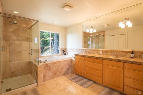 1163 Mountain Pine Road Cloverdale CA 95425