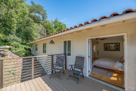 1163 Mountain Pine Road Cloverdale CA 95425
