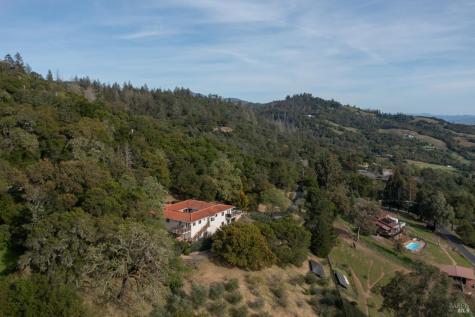 1163 Mountain Pine Road Cloverdale CA 95425