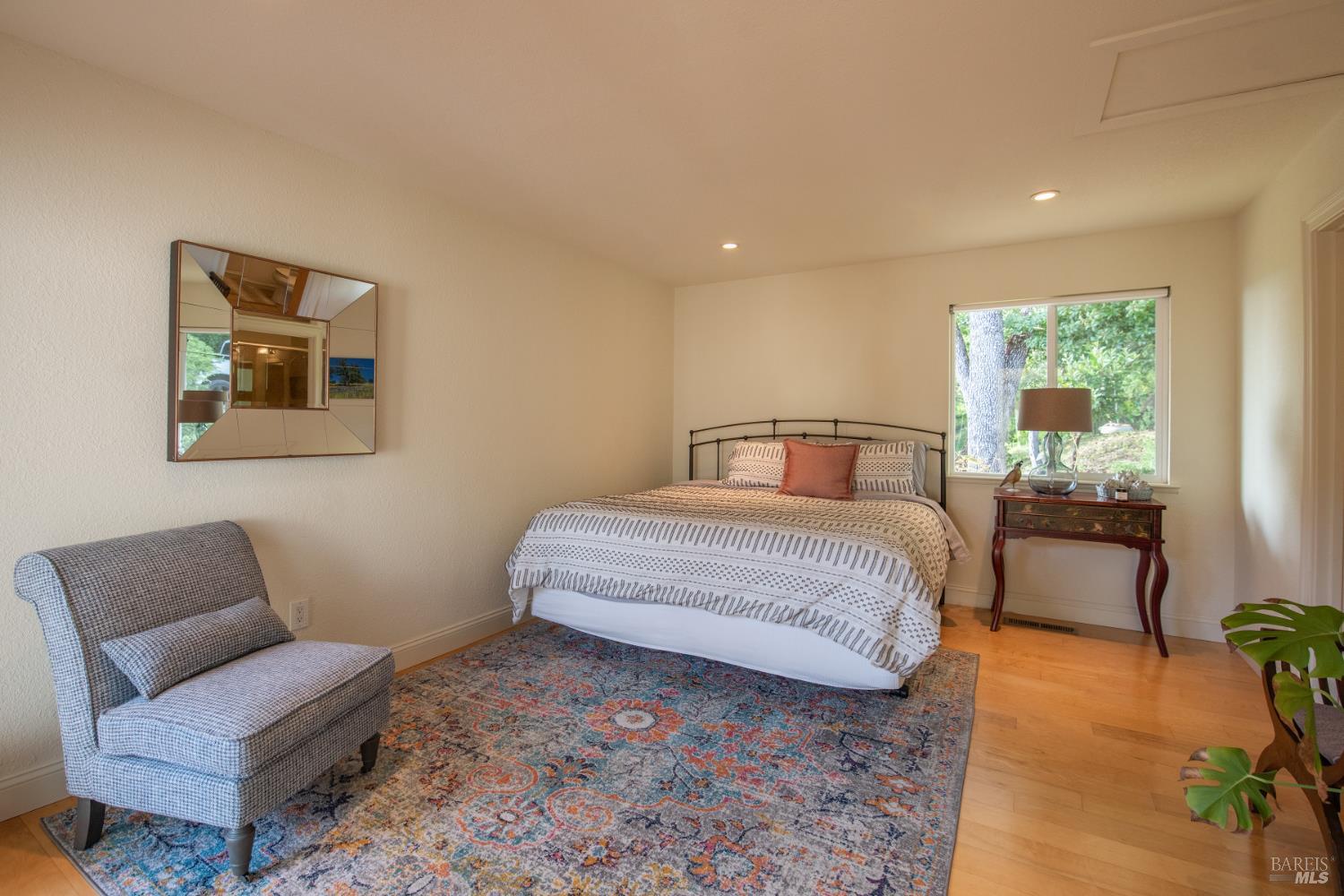 1163 Mountain Pine Road Cloverdale CA 95425