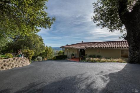 1163 Mountain Pine Road Cloverdale CA 95425