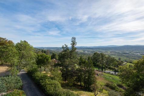 1163 Mountain Pine Road Cloverdale CA 95425
