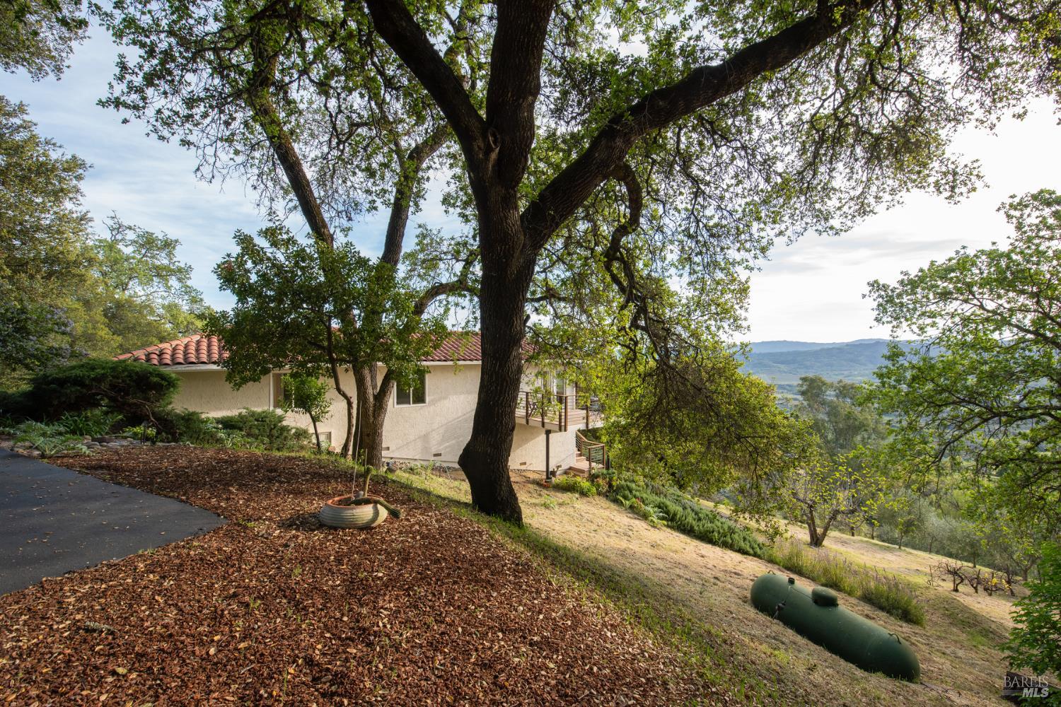 1163 Mountain Pine Road Cloverdale CA 95425