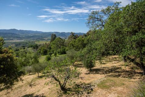1163 Mountain Pine Road Cloverdale CA 95425