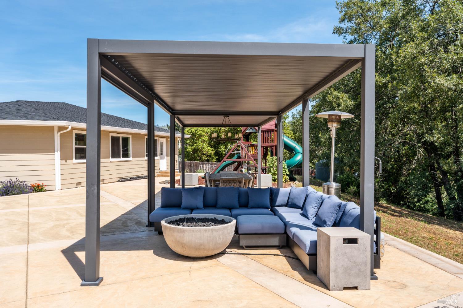 7801 Lorene Road Redwood Valley CA 95470