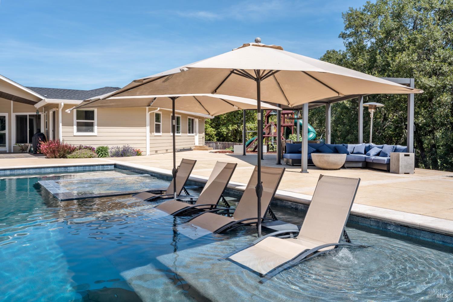7801 Lorene Road Redwood Valley CA 95470