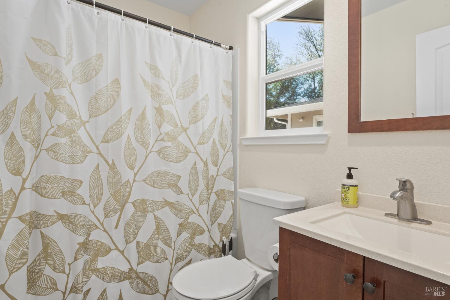 7801 Lorene Road Redwood Valley CA 95470