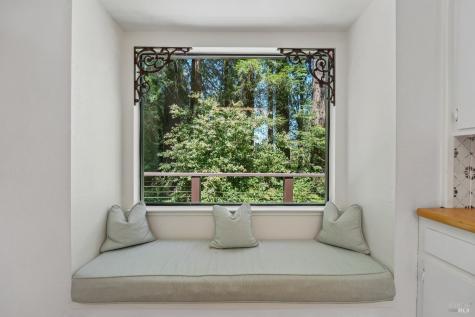 189 Wagnon Road Sebastopol CA 95472