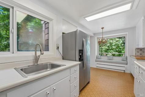 189 Wagnon Road Sebastopol CA 95472