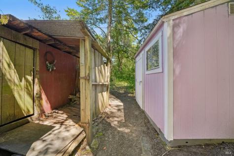 189 Wagnon Road Sebastopol CA 95472