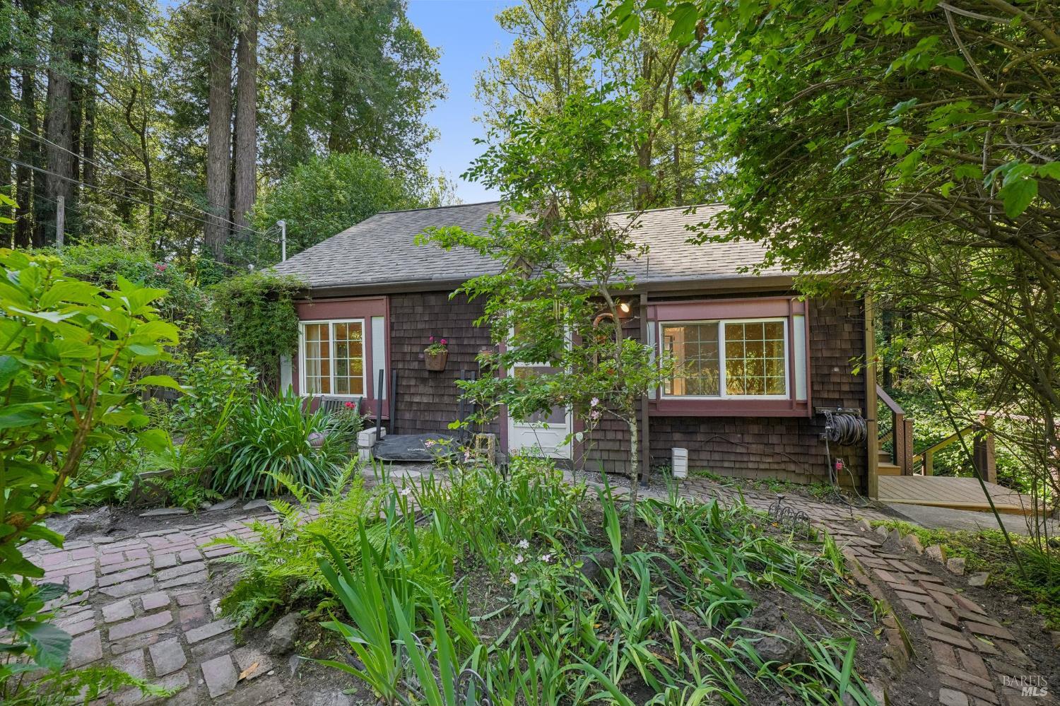 189 Wagnon Road Sebastopol CA 95472