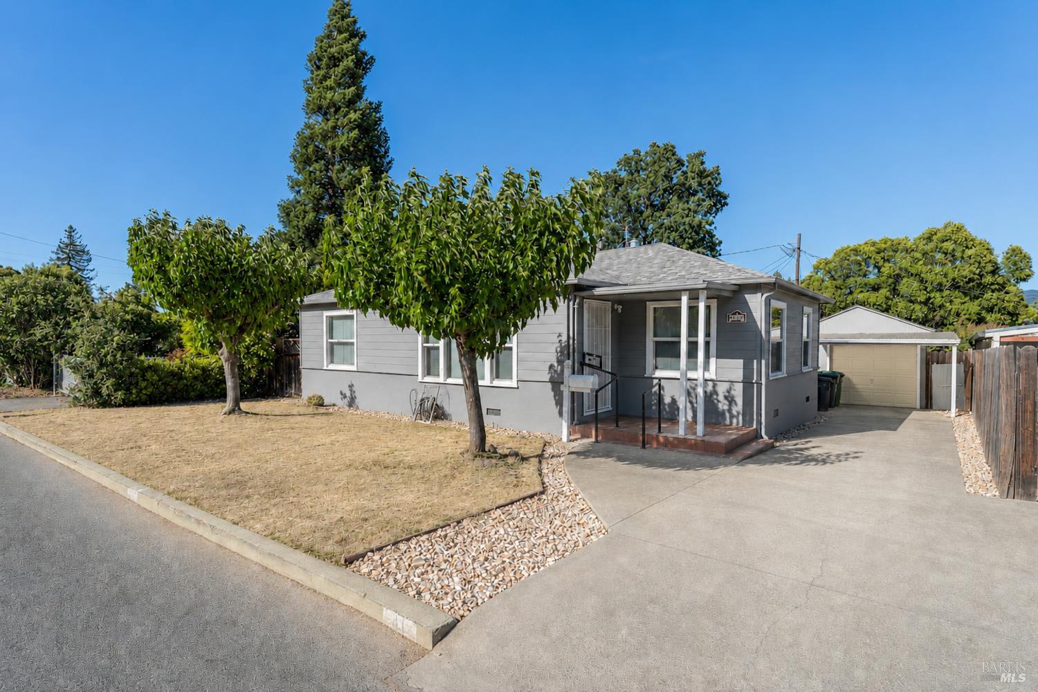 41 Mill Court Ukiah CA 95482