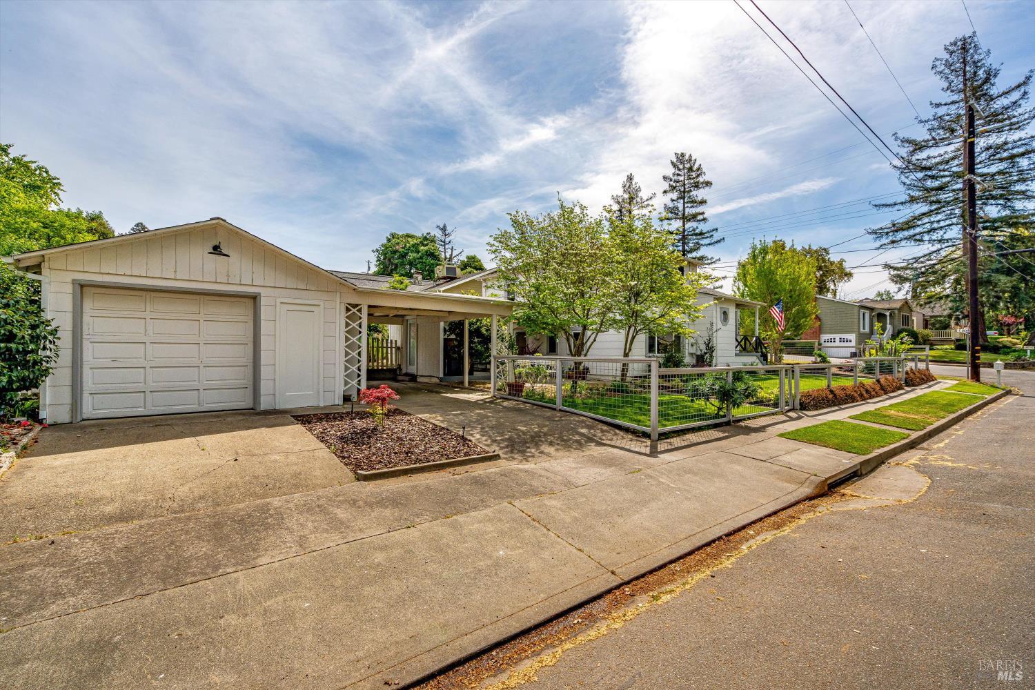 1304 Banks Avenue Napa CA 94559