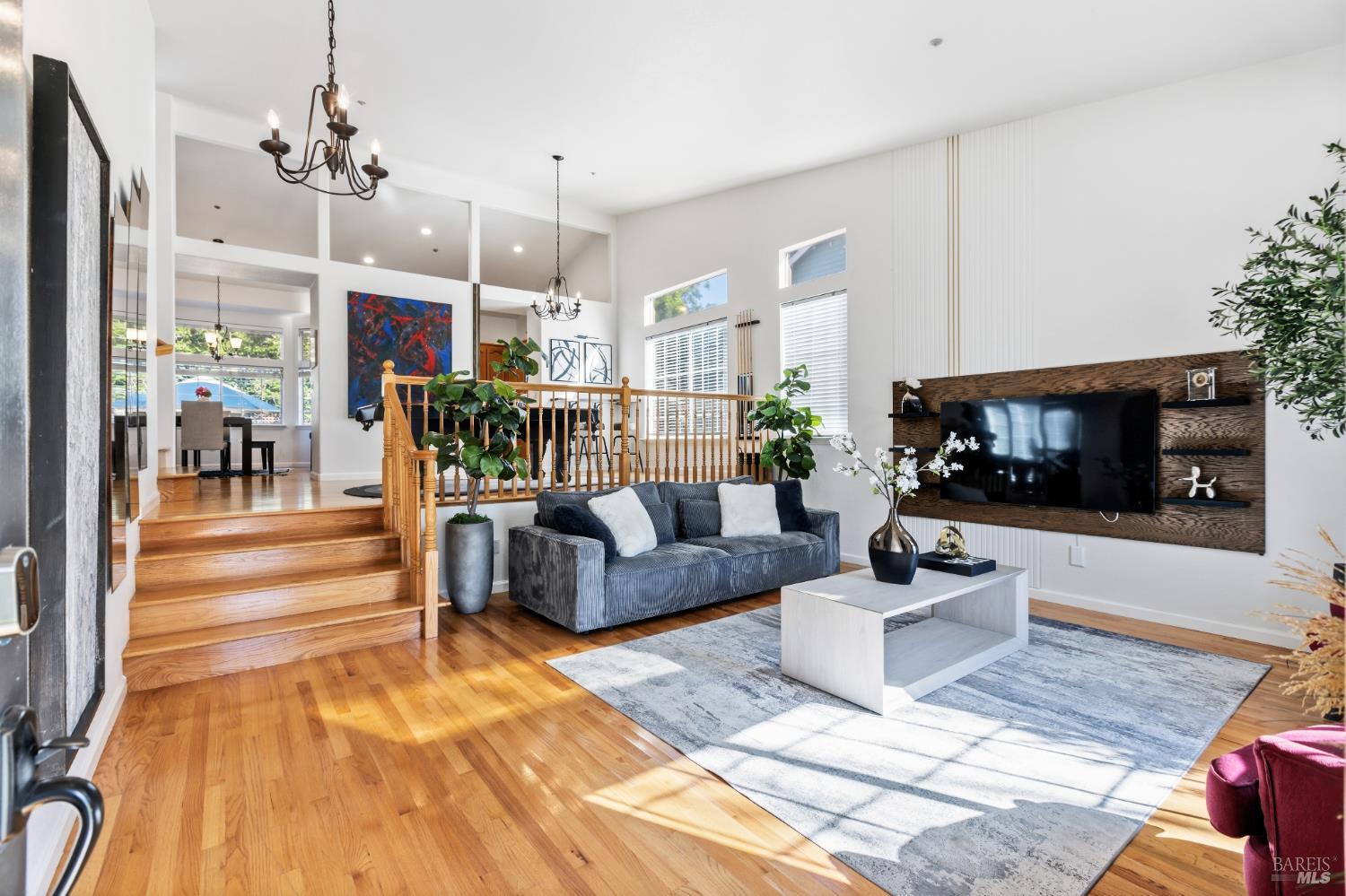 134 Grevillia Drive Petaluma CA 94952