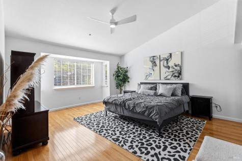 134 Grevillia Drive Petaluma CA 94952