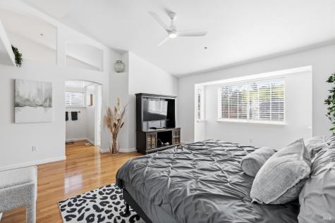 134 Grevillia Drive Petaluma CA 94952