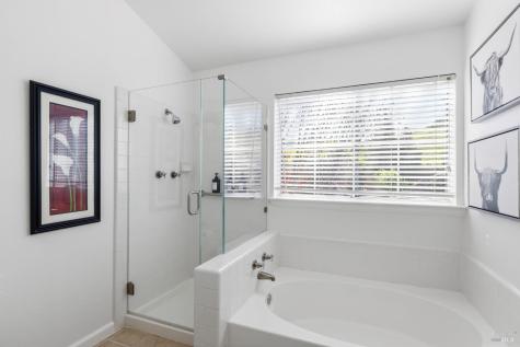 134 Grevillia Drive Petaluma CA 94952