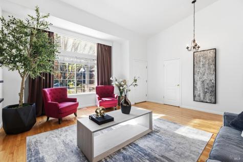 134 Grevillia Drive Petaluma CA 94952