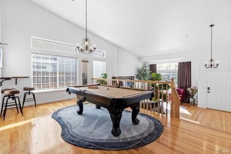 134 Grevillia Drive Petaluma CA 94952