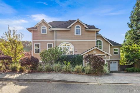 134 Moonlight Drive Healdsburg CA 95448