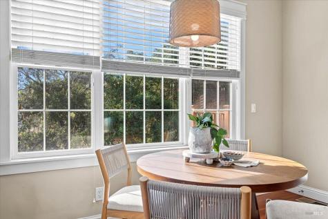 134 Moonlight Drive Healdsburg CA 95448