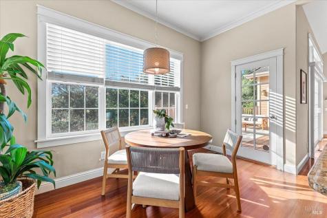 134 Moonlight Drive Healdsburg CA 95448