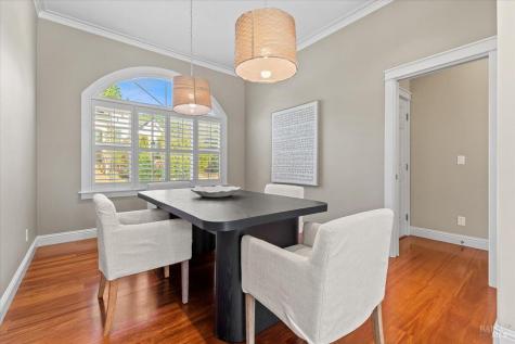 134 Moonlight Drive Healdsburg CA 95448
