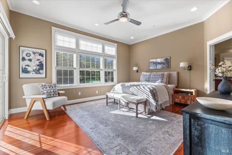 134 Moonlight Drive Healdsburg CA 95448