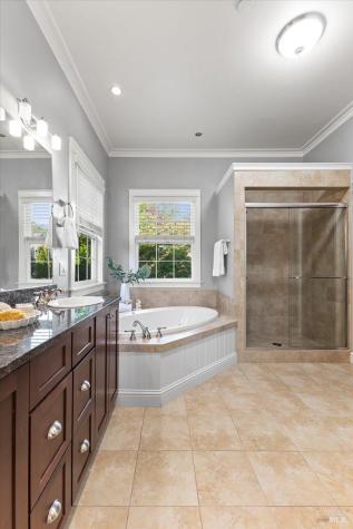134 Moonlight Drive Healdsburg CA 95448