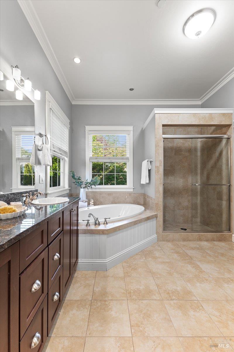 134 Moonlight Drive Healdsburg CA 95448