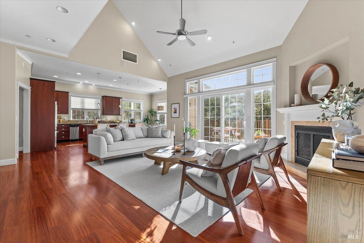 134 Moonlight Drive Healdsburg CA 95448