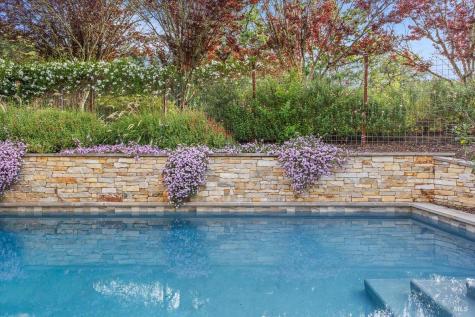 134 Moonlight Drive Healdsburg CA 95448
