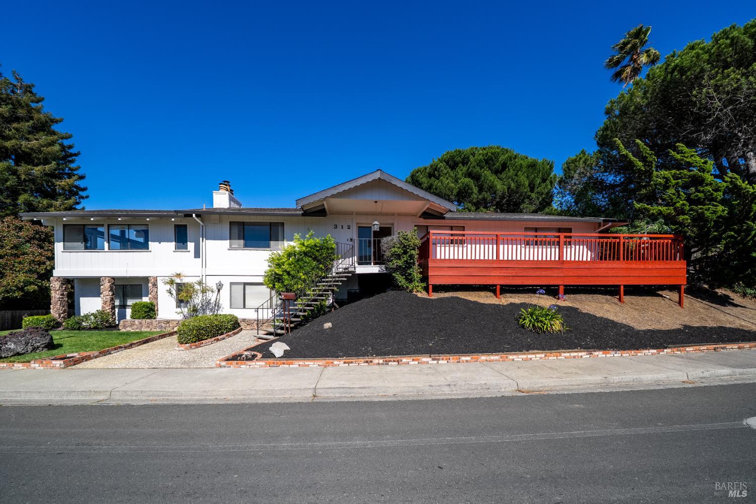 312 Skyline Drive Vallejo CA 94591