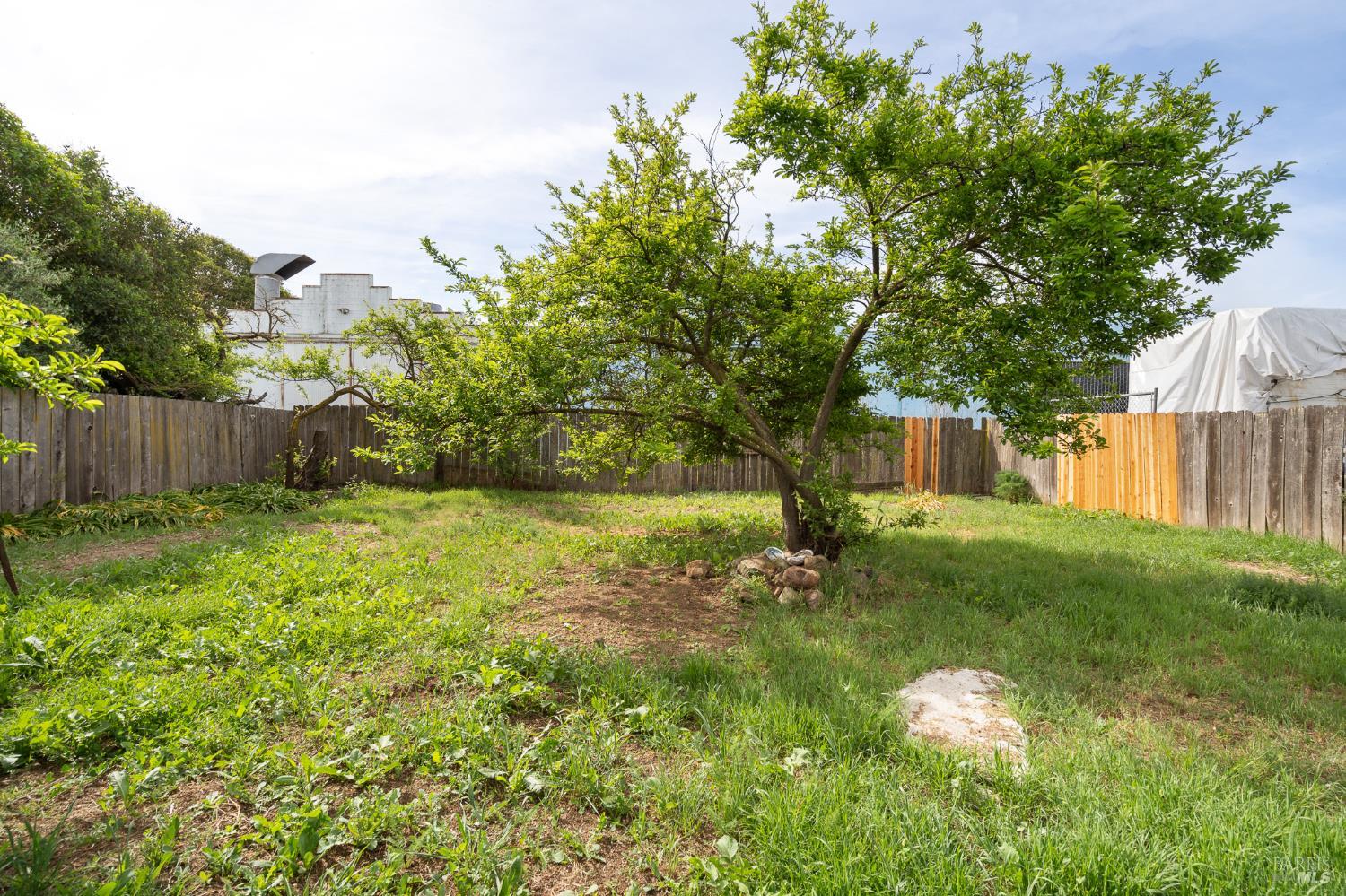 215 Hampshire Street Vallejo CA 94590