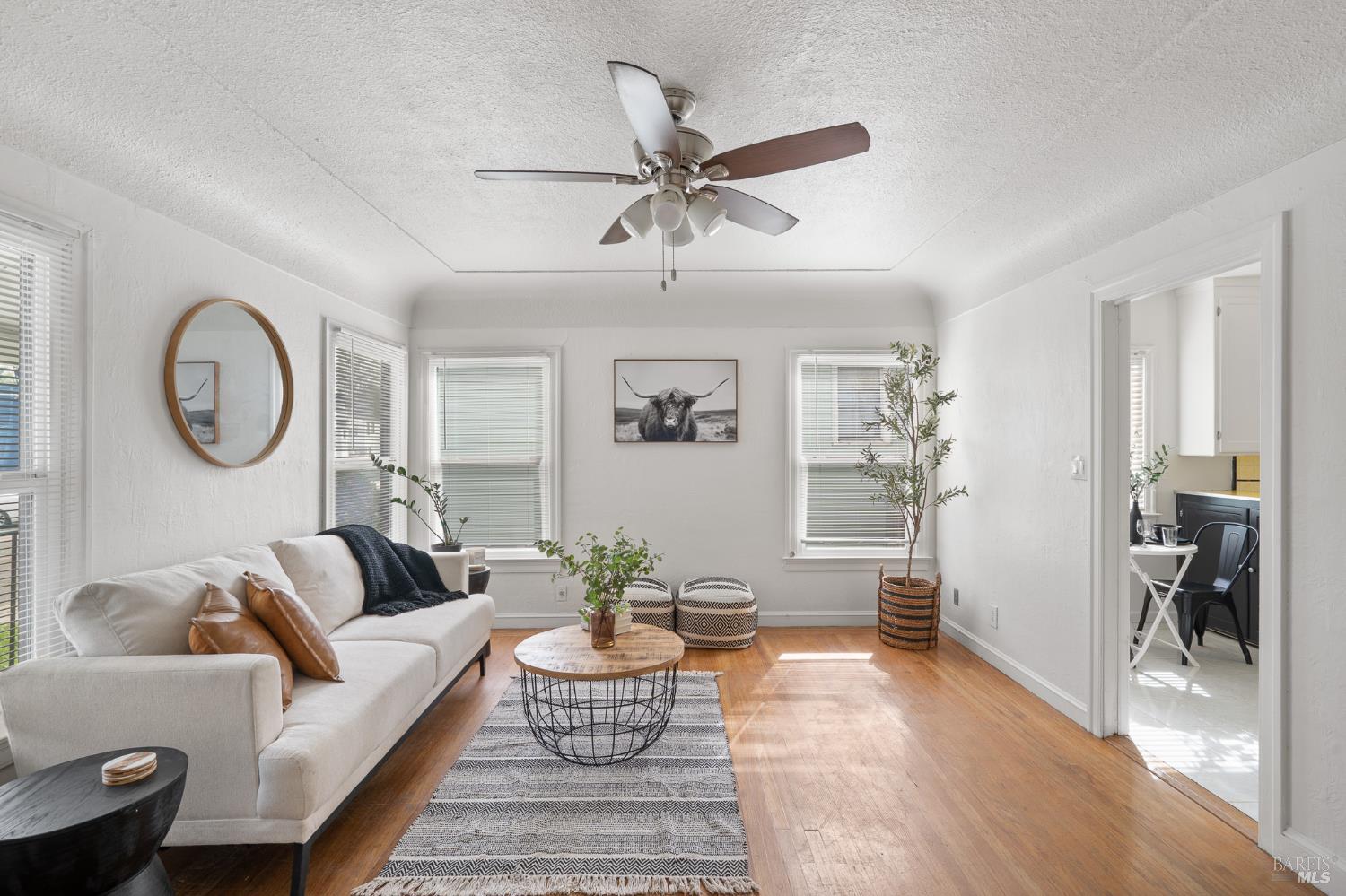 215 Hampshire Street Vallejo CA 94590