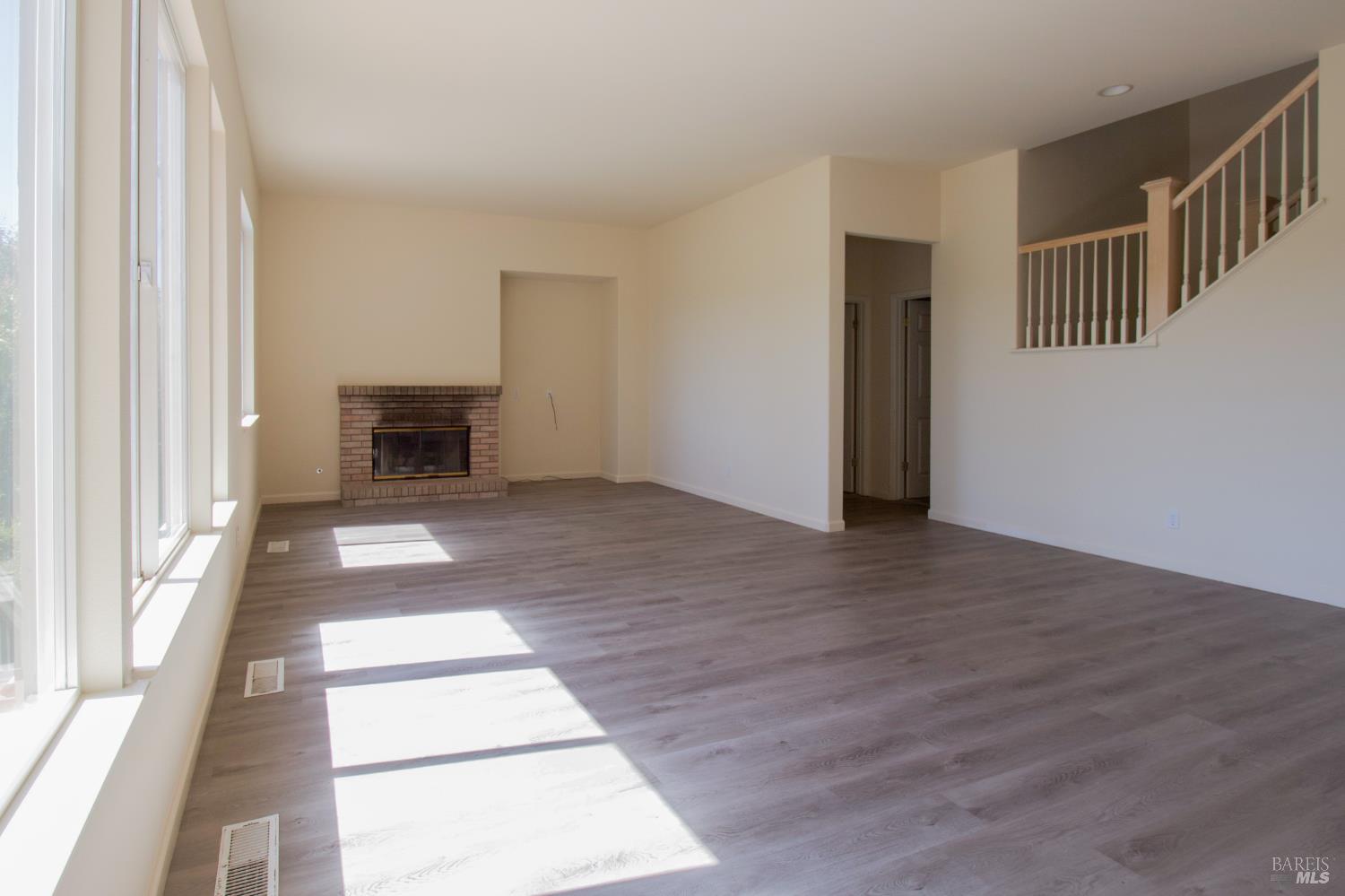 5794 Owl Hill Avenue Santa Rosa CA 95409